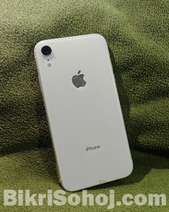 iPhone XR